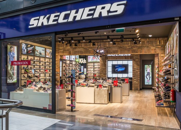 Group Skechers store