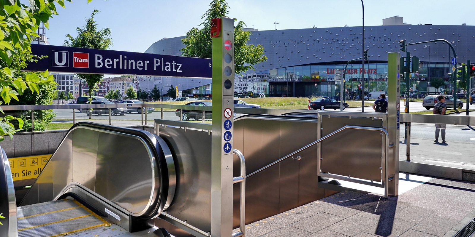 Metro berliner platz